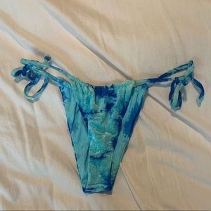 Frankie’s Bikinis Velvet Bottoms